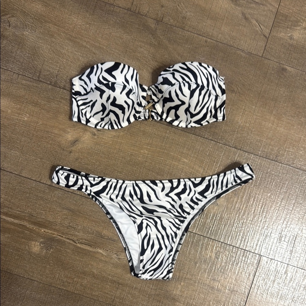 Victoria’s Secret Strapless Zebra Bikini Set